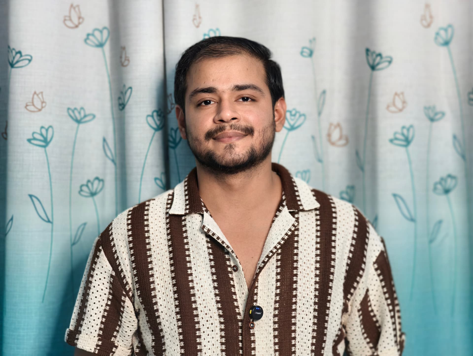 Abhinav Singh, host of the AI digital products masterclass
